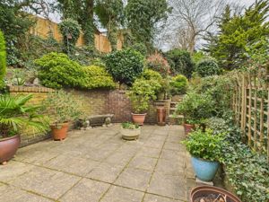 Rear landscaped garden - click for photo gallery